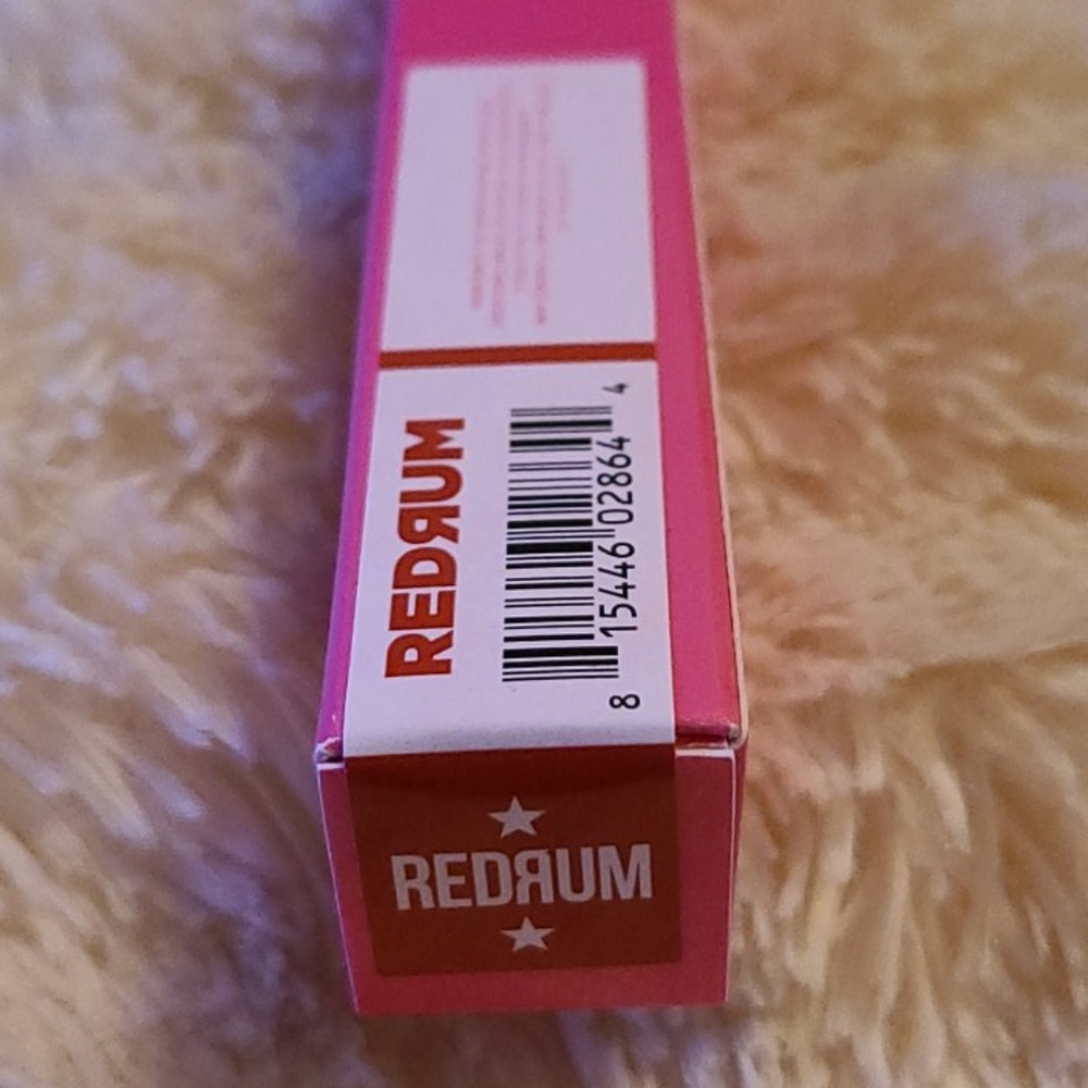 *NEW* Jeffree Star REDRUM velour lip liner auth